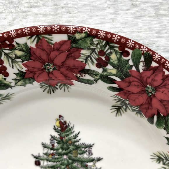 Set if 4 Spode Christmas Tree Plates 2007 Red Poinsettias on Rim 8" - Picture 3 of 9